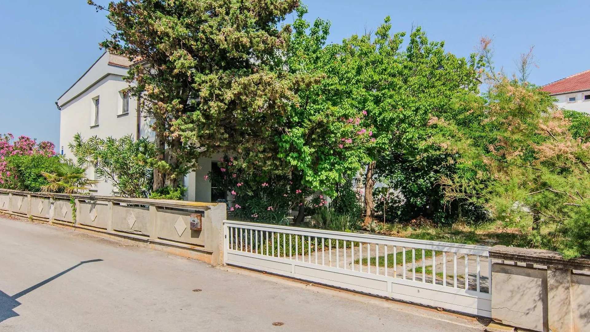 Apartment Al Mahdawi فير